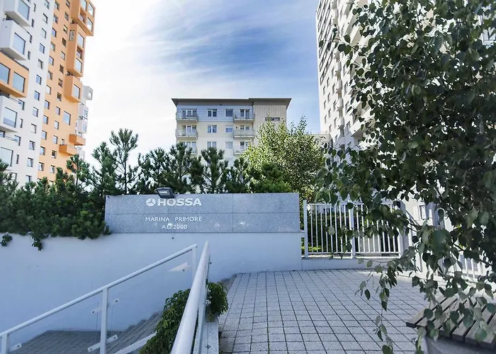 Lidio Z Widokiem Na Park