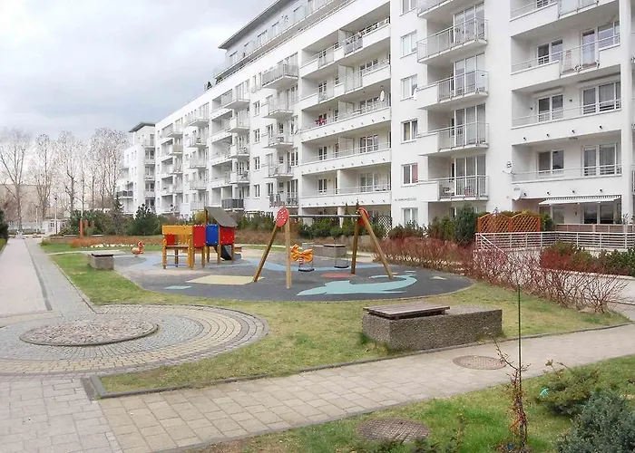 Lidio Z Widokiem Na Park غدانسك